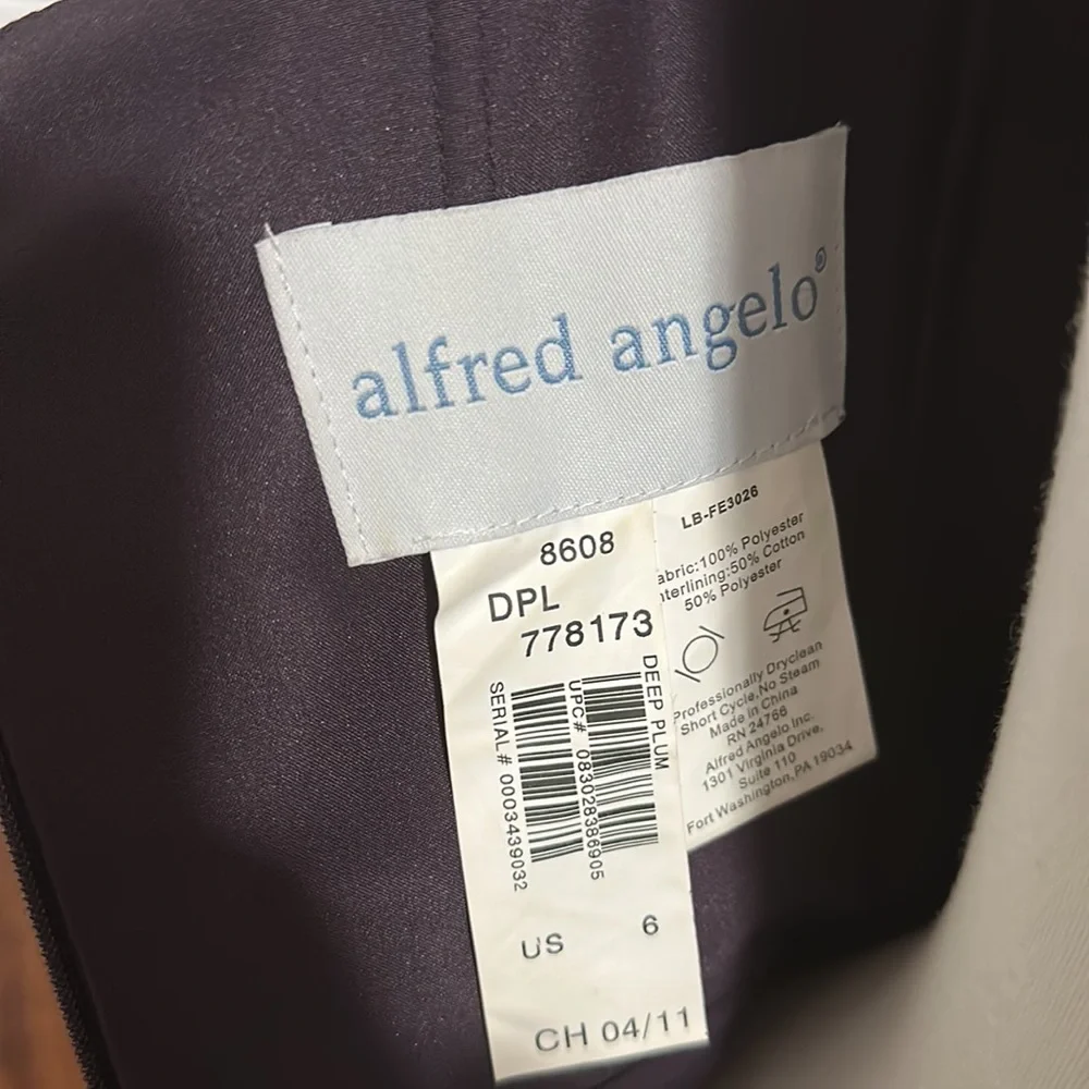 Purple dress, like new. - Picture 5 of 5